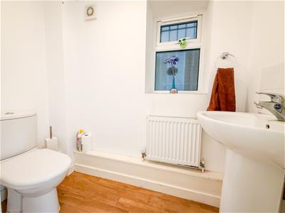 GROUND FLOOR CLOAKROOM